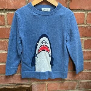 H&M baby shark sweater